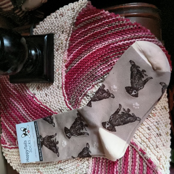 Happy Tails Socks - German Shorthaired Pointer - Picture 2 of 3